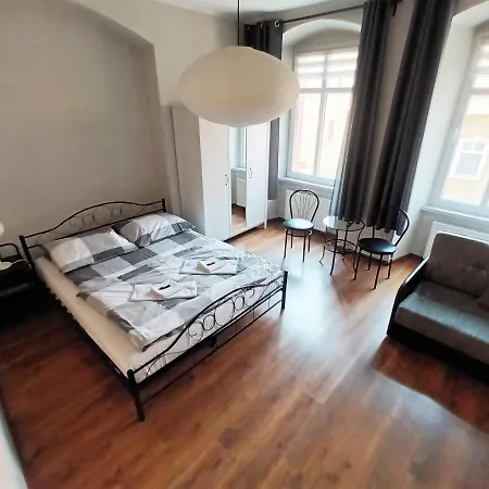 아파트 Majowka W Karkonoszach 코바리